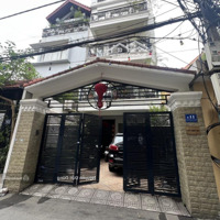 Bán Nhà Bồ Đề 106M2 Dân Xây Đẳng Cấp Gần Hồ, Ngõ Ô Tô Nhà Quá Đẹp