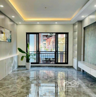 Nhà Xây Mới Thang Máy Cực Đẹp Phố Kim Mã, Ba Đình 40M2X5 Tầng, Ngay Sát Phố, Nhỉnh 9 Tỷ