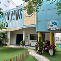 Cho Thuê Biệt Thự Siêu To Hiếm Bình Thạnh, Dtsd: ~600M2/Sàn, Trệt, 1 Lầu, Giá: 130 Triệu/Tháng
