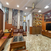 Chỉ 1 Căn! Nhà Phân Lô Xuân Thuỷ, Ô Tô Đỗ Cửa, 2 Mặt Ngõ, Vài Bước Ra Phố, Ở Sướng, Kd Đỉnh, 54M*5T