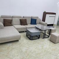 Cho thuê nhà phố Văn Cao, DT: 63m2, 3 phòng ngủ full đồ.