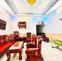 Nhà Phường Tân Hiệp Gần Chợ Nhỏ 131M2 Sổ Riêng Giá Cực Tốt 2Tỷ890 Tặng Hết Nội Thất Đồ Gỗ Tốt