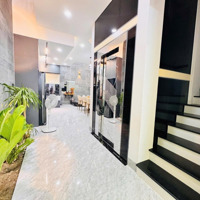 Bán Nhà Đẹp 7 Tầng Sát Biển Mặt Tiền Đường Phạm Ngọc Thạch P.vĩnh Hải Nha Trang