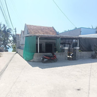 Chuyên Bđs Dốc Lết. Bán Đất Tặng 2 Căn Nhà Mới Diện Tích 375M2 Ngay Tại Bãi Tắm Chính Dốc Lết