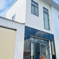 Cho Thuê Nhà Nguyên Căn Mới Xây, Full Nội Thất Gần Đh Văn Lang Gv, Tiện Nghi,Lối Sống Xanh Bờ Sông