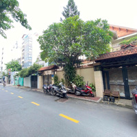 Quá Hot! Sở Hữu Ngay Biệt Thự Cổ Sân Vườn Hồ Bơi Góc 2Mt Phường Bình An -Diện Tích820M2 - Ngang 22M