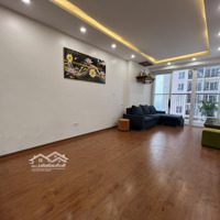 Bán Căn Hộ 1Ngủ + Ful Nội Thất 48M2 Vinhomes Smart City Đại Mỗ View Biển Hồ Thoáng Đẹp Giá 3,750 Tỉ