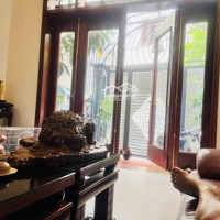Bán Nhà Nguyễn Đình Hoàn, Cầu Giấy - 82M2X4T - 14,99 Tỷ, Nhà Dân Xây, Gần Mặt Phố, Nội Thất Đẹp