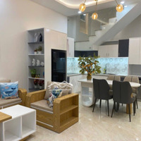 Bán Nhà Góc 2 Mặt Tiền Ngay Đường Chí Linh, P. Phước Hoà, Tp. Nha Trangdiện Tích101M2 Giá Bán 6,9 Tỷ