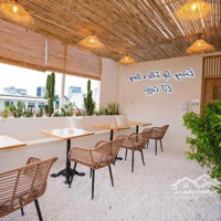 Cho Thuê Nhà Mặt Tiền Nguyễn Thái Học Q1. Dtsd 200M2, Nhà Mới 100%, Kinh Doanh Tự Do