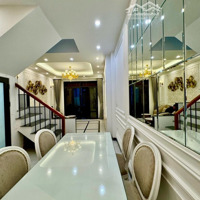Bán Siêu Phẩm Quan Nhân Mới Đẹp Ở Ngay Tặng Full Nội Thất, Diện Tích: 40M 4Tầng Giá Chỉ 6,5Tỷ