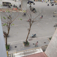 Hot Hot, Mặt Phố Minh Khai, 2 Thoáng, Vỉa Hè Đá Bóng, Đường Rộng 60 M, Kinh Doanh Bất Chấp
