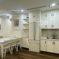 Chào Mừng Kỷ Niệm 30/4 Giảm Giá Chốt Nhanh Căn 2 Phòng Ngủnội Thất Mới Tại Royal City Chỉ 93 Triệu