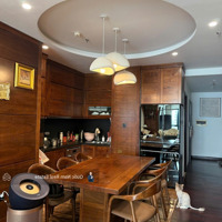 Chính Chủ Bán Gấp Căn 2 Ngủ Siêu Rộng 128M Tòa R2 Vinhomes Royal City . Lh : 088 996 3639