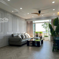Cho Thuê Căn Hộ Grand Court 2, Phú Mỹ Hưng, Q7.Diện Tích141M, Tk 3 Phòng Ngủ Giá Bán 45 Triệu. Liên Hệ: 0906651377
