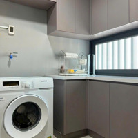 Cho Thuê Căn Hộ Grand Court 2, Phú Mỹ Hưng, Q7.Diện Tích141M, Tk 3 Phòng Ngủ Giá Bán 45 Triệu. Liên Hệ: 0906651377