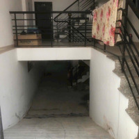 Bán Căn Hộ Dv 60M2, 6,95 Tỷ Tại Đường 10, Hbp, Thủ Đức - Hàng Hiếm, Nguồn Thu Ổn Định