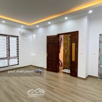 Bán Nhà Hào Nam - 6 Tầng Thang Máy - Cửa Sổ Lớn - Full Đồ - 15M Ra Phố - 30M2 - Bãi Đỗ Xe Cạnh Nhà
