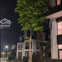 Cần Bán Căn Liền Kề Đường Chính Liền Khu 8 Hado Charm Vị Trí Đắc Địa Đẹp Nhất Dự Án