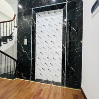 Nhà Đẹp Phú Diễn 45M2 Xây Dựng 5 Tầng Thang Máy Lô Góc Bề Thế . Ô Tô Vào Nhà. Giá Chỉ 9Tỷ