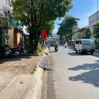 Nhà Mặt Tiền 4 Tầng Khu Sân Bay Sàn Suốt Giá Chỉ 35 Triệu