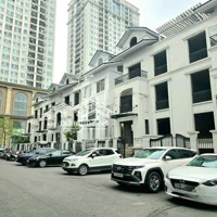 Bán Biệt Thự Liền Kề Võ Chí Công, 210M2,4T, Mặt Tiền 13M, Ở/Làm Văn Phòng/Kinh Doanh Đỉnh!