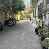 Cho thuê biệt thự, D2 P25 Bình Thạnh, 11x12m, DTSD gần 400m2, 33tr