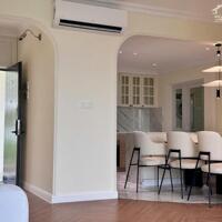 Cho thuê căn hộ cao cấp GrandView, Phú Mỹ Hưng Quận 7 158m2 nhà mới 100%, giá 2500$
