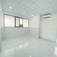 Căn Hộ 2 Phòng Ngủbancol - Thang Máy - Full Nội Thất 75M2 - Đi Bộ Đến Vlu