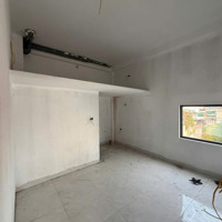 Bán Tòa Ccmn Tại Đống Đa, Diện Tích 70M², Mặt Tiền 7M, 4 Mặt Thoáng, Doanh Thu 140 Triệu/Tháng.