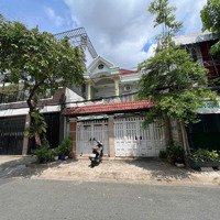 Bán Biệt Thự Cư Xá Ngân Hàng P. Tân Thuận Tây Quận 7 Ngang 7X19M, Hướng Tây Cực Hiếm