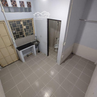 Phòng Vừa Làm Mới (100% Riêng Biệt, 15M2) Có Cửa Sổ, Ánh Sáng Trời, Khu Lê Văn Sỹ, Quận 3