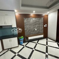 Bán Nhà Phố Cát Linh - Đống Đa - 50M2, 5Tx3N, Thoáng Sáng, Ở Ngay