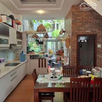 Cho Thuê Nhà,Hẽm Xe Hơibạch Đằng, P2, Tb. 4X25M, Trệt 2 Lầu, 5 Phòng Ngủ Giá 25 Triệu/Tháng