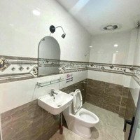Phòng Chdv Mới 40M2 Full Nt Cmt8 Ở Được 4 - 5 Bạn Giá Chỉ 8 Triệu