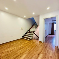 Bán Liền Kề Gamuda. 118M2, Nội Thất Cơ Bản. Giá Rẻ Nhất Hiện Giờ