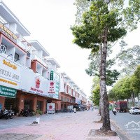 Nhà 2 Mặt Tiền Có View Công Viên Thoáng Mát