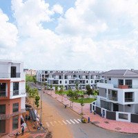 Nhà 2 Mặt Tiền Có View Công Viên Thoáng Mát
