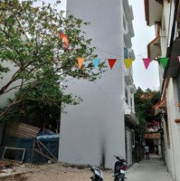 Bán Nhà 5 Tầng Thiết Kế Tối Ưu Hoá Công Năng 32M2 Tại Phụng Châu