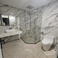 Bán Nhà Mặt Phố Quận Hai Bà Trung Vỉa Hè Kinh Doanh Sầm Uất Ngày Đêm 75M2 X5T