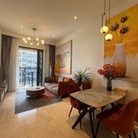 Cho Thuê Căn Hộ 2 Phòng Ngủ Tại The Marq Quận 1