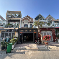 Bán Nr 4 Phòng Ngủ 2 Vệ Sinh 100M2 Tại Five Star Eco City, Cần Giuộc, Long An