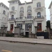Bán 3 Căn Lk Trục Chính Louis City, 100M2, Mặt Tiền 6M, Đường 27M, Kinh Doanh Vô Địch