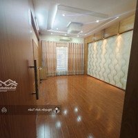 Bán Nhà Trần Quốc Hoàn, Cầu Giấy Phân Lô Oto Tránh, 15M Mặt Phố, Ngõ Thông Kinh Doanh Giá Bán 19.8 Tỷ