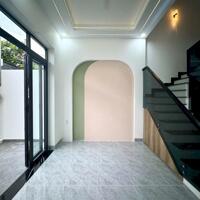 Cần bán gấp nhà 1 trệt 2 lầu, 51,5m2 4PN - 3WC, đầy đủ nội thất, giá chỉ 5 tỷ TL, LH: 0388 668 882 gặp Tâm ( zalo )