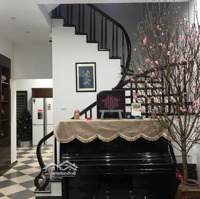 Cho Thuê Btlk Khu Ngoại Giao Đoàn, 120M2, 3 Tầng, Full Nội Thất Đẹp, 37 Triệu, Có Gara Ô Tô