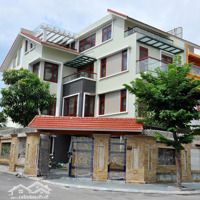 Cần Bán Nhanh Bt Thành Phố Giao Lưu, 189M2, 5 Tầng,Mặt Tiền12M View Công Viên, Giá Chào 61Tỷ 0795345999
