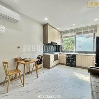 Căn Hộ 1 Phòng Ngủthiết Kế Sang Trọng, Nội Thất Hiện Đại Kèm Máy Giặt Riêng, Không Gian Ấm Cúng Tiện Nghi