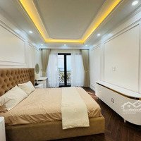Bán Nhà Riêng 50M2 Tại Aeon Mall Long Biên, 7,2 Tỷ, 8 Phòng Ngủ 8 Vệ Sinh Giá Ưu Đãi!