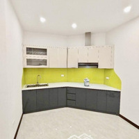 Ngõ Nông - Gần Hồ - Gần Ô Tô-Funll Nội Thất - Mới Đẹp- Đội Cấn - Ba Đình